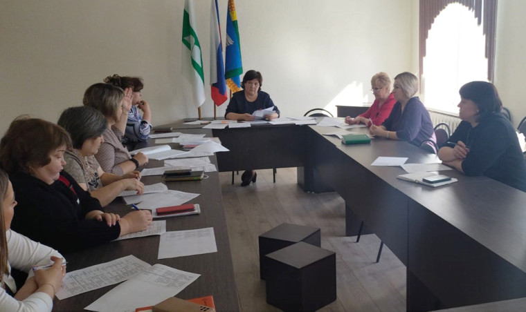 Комиссия по по регулированию социально-трудовых отношений в Лебяжьевском муниципальном округе.