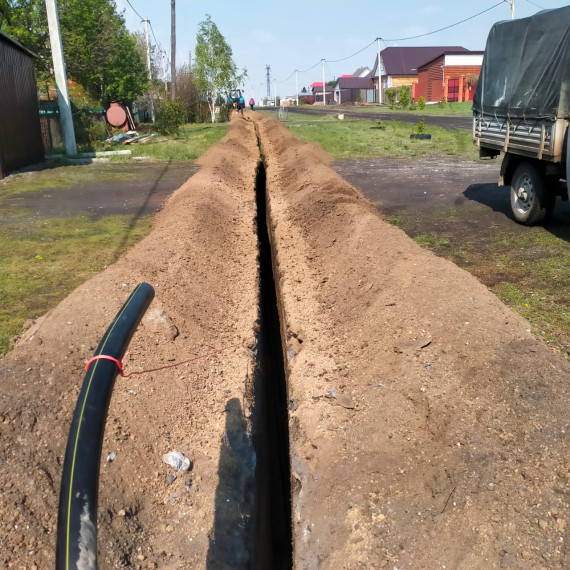 В р.п. Лебяжье продолжаются работы по прокладке газопроводных сетей: ул. Мира, ул. Пушкина, ул. Северная, ул. Кирова, ул. Суворова, ул. Матросова.. В р.п. Лебяжье продолжаются работы по прокладке газопроводных сетей: ул. Мира, ул. Пушкина, ул. Северная, ул. Кирова, ул. Суворова, ул. Матросова..