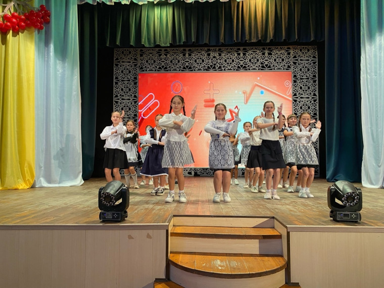 В преддверии профессионального праздника.