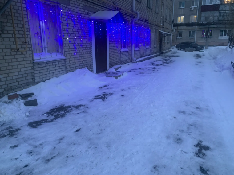 2 января 2026 года в Лебяжьевском муниципальном округе прошла проверка объектов ЖКХ с участием начальника управления жилищно-коммунального хозяйства Департамента строительства, госэкспертизы и ЖКХ Курганской области А.Н. Благининым..