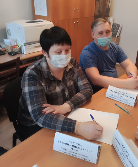 На заседании теризбиркома Лебяжьевского муниципального округа рассмотрен вопрос по регистрации (учету) избирателей.